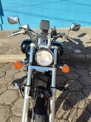 HONDA SHADOW 750 